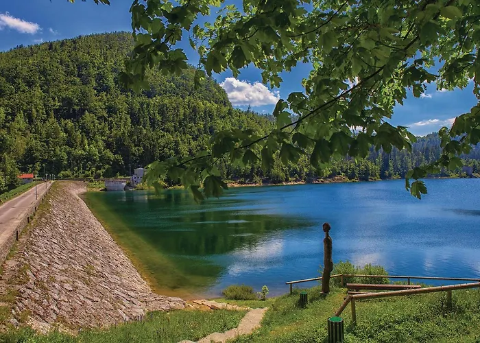 Lovely In * Tuk Vojni